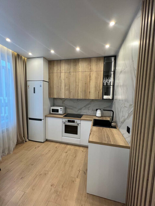 Екатеринбург, ул. Цвиллинга, 7а/2 (Автовокзал) - фото квартиры (1)