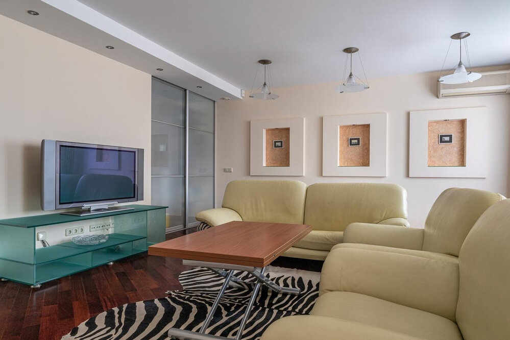 Екатеринбург, ул. Луначарского, 57 (Центр) - фото квартиры (2)