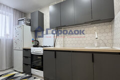 г. Каменск-Уральский, ул. 2-я Рабочая, 14 (городской округ Каменский) - фото квартиры