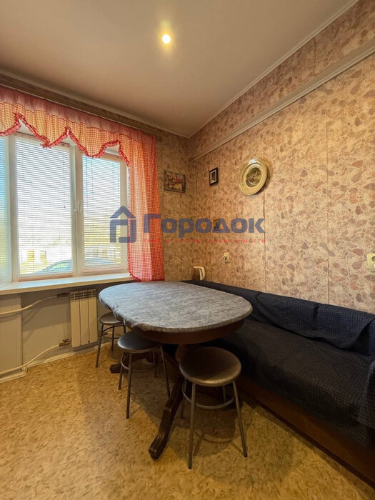 г. Каменск-Уральский, ул. Олега Кошевого, 9 (городской округ Каменский) - фото квартиры (3)