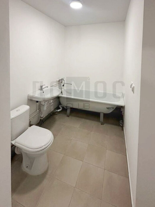 Екатеринбург, ул. Золотистый, 17 (Солнечный) - фото офисного помещения (3)