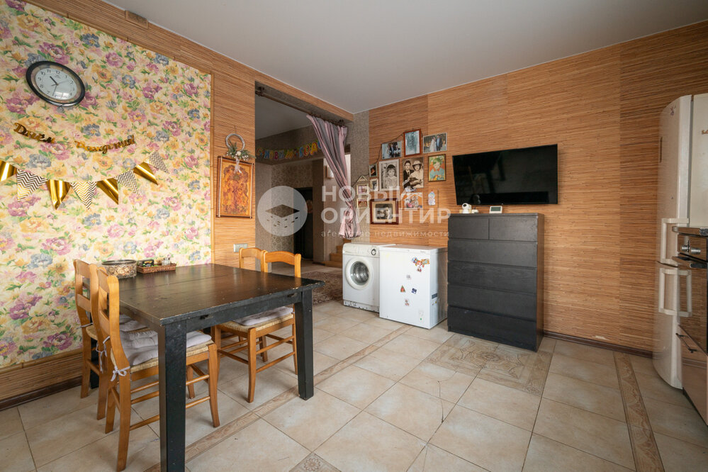 Екатеринбург, ул. Великорусов, 52 (Кольцово) - фото коттеджа (5)