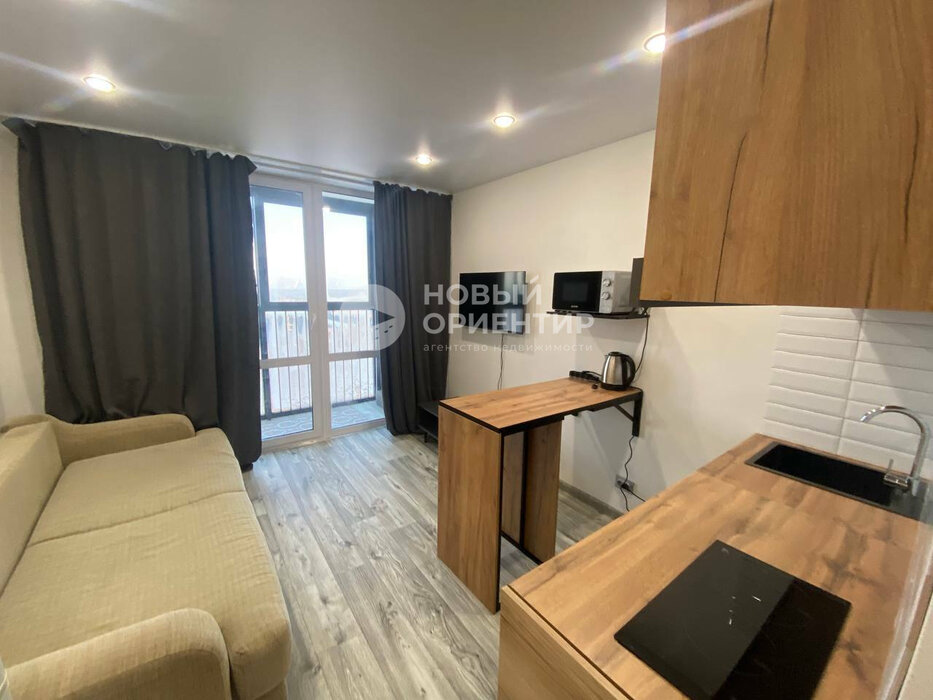 Екатеринбург, ул. микрорайон Светлый, 10 (Уктус) - фото квартиры (2)