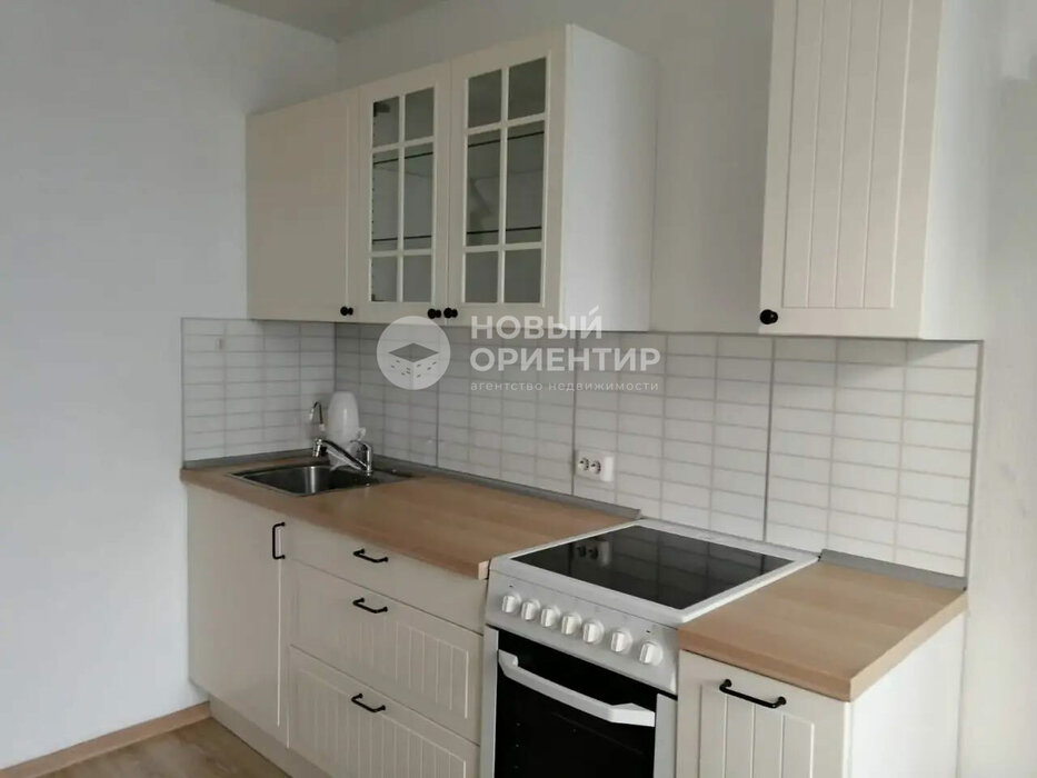 Екатеринбург, ул. Дружининская, 5А (Старая Сортировка) - фото квартиры (1)