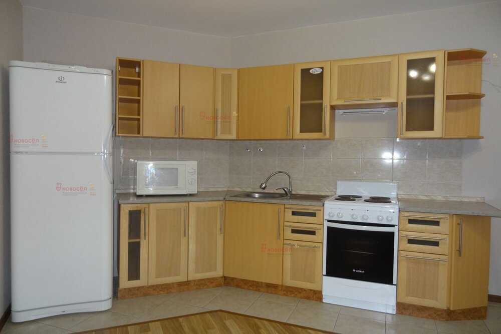 Екатеринбург, ул. Тверитина, 34 (Центр) - фото квартиры (7)