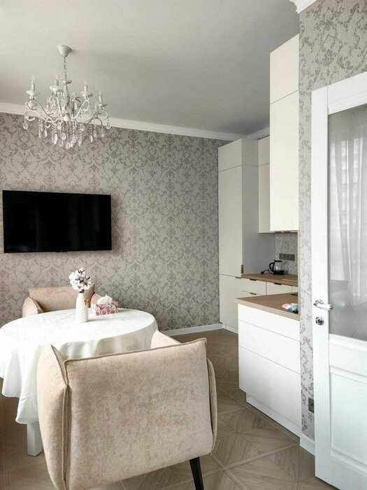 Екатеринбург, ул. Хохрякова, 66 (Центр) - фото квартиры (8)