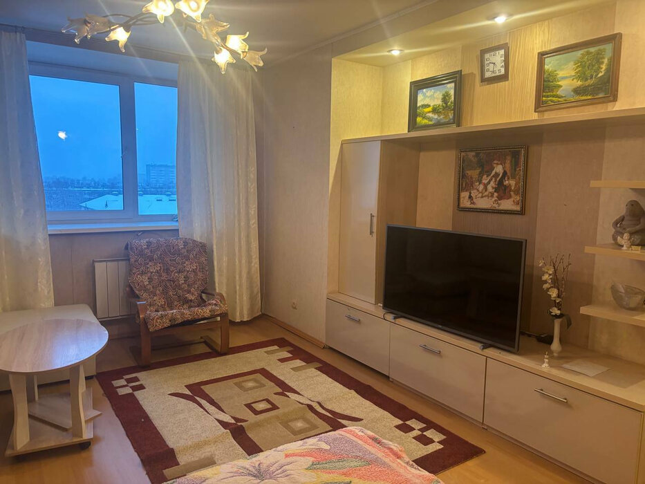 Екатеринбург, ул. Начдива Онуфриева, 10 (Юго-Западный) - фото квартиры (1)