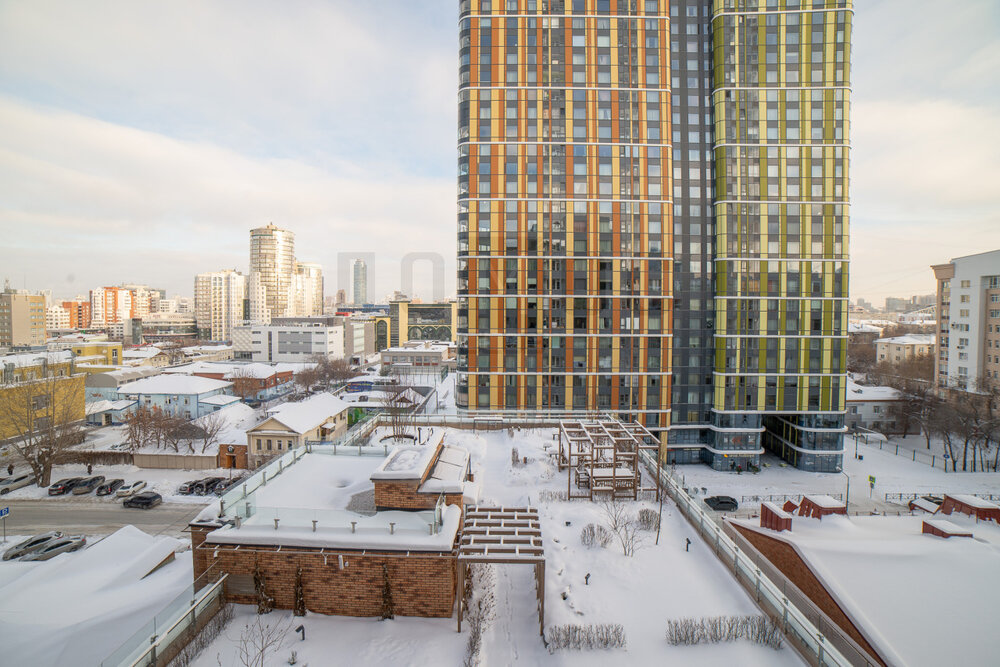 Екатеринбург, ул. Хохрякова, 66 (Центр) - фото квартиры (8)