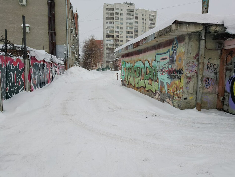 Екатеринбург, ул. Куйбышева, 48/8 (Центр) - фото гаража (1)