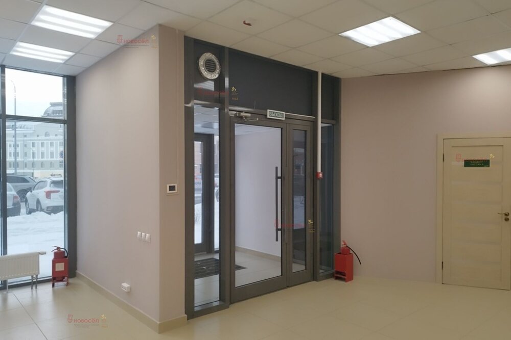 г. Верхняя Пышма, ул. Александра Козицына, 7 (городской округ Верхняя Пышма) - фото торговой площади (2)