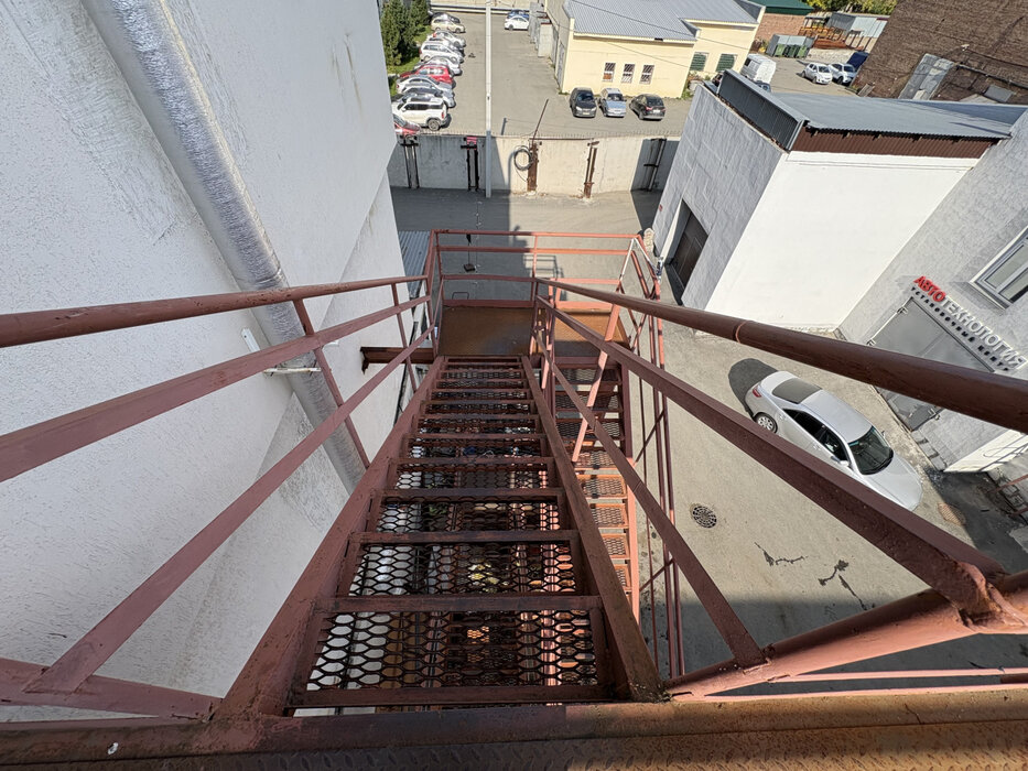 Екатеринбург, ул. Старых Большевиков, 2 (Эльмаш) - фото торговой площади (7)