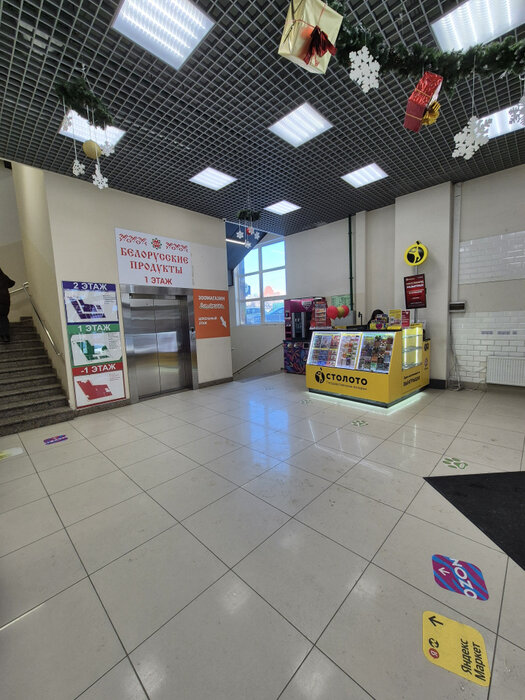 Екатеринбург, ул. Патриотов, 1 (Уктус) - фото торговой площади (1)