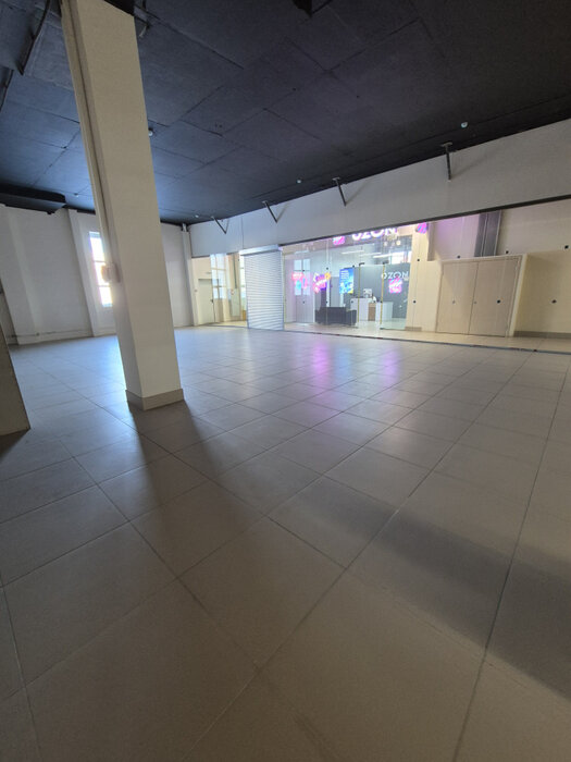 Екатеринбург, ул. Патриотов, 1 (Уктус) - фото торговой площади (3)