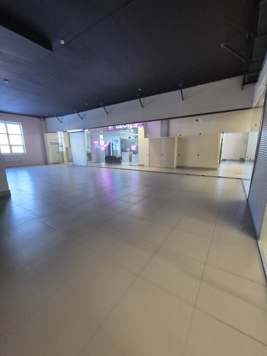 Екатеринбург, ул. Патриотов, 1 (Уктус) - фото торговой площади (5)