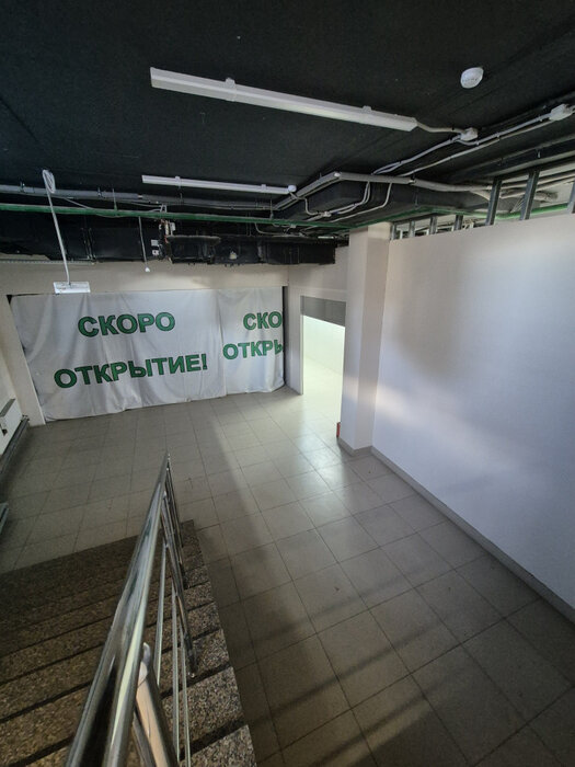 Екатеринбург, ул. Патриотов, 1 (Уктус) - фото торговой площади (2)