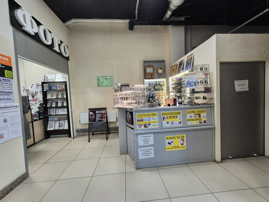 Екатеринбург, ул. Патриотов, 1 (Уктус) - фото торговой площади (1)