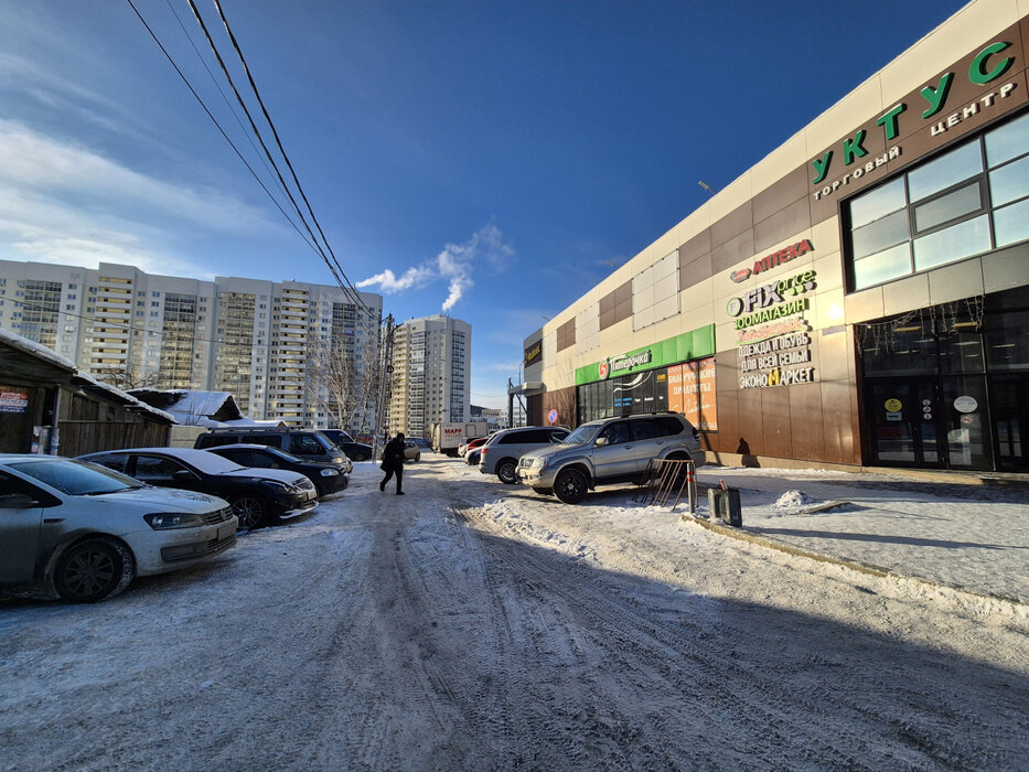 Екатеринбург, ул. Патриотов, 1 (Уктус) - фото торговой площади (7)