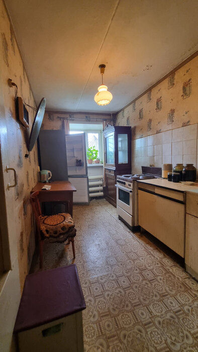 г. Артемовский, ул. Полярников, 31 (городской округ Артемовский) - фото квартиры (6)