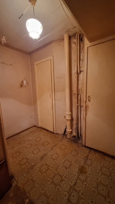 г. Артемовский, ул. Полярников, 31 (городской округ Артемовский) - фото квартиры (7)