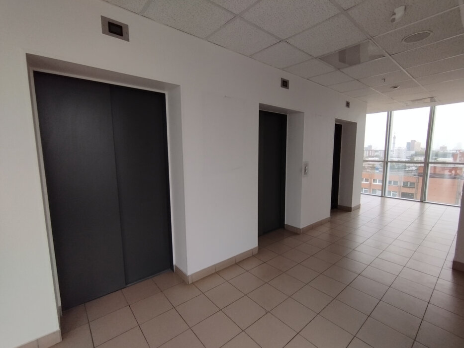 Екатеринбург, ул. Первомайская, 15 (Центр) - фото торговой площади (7)