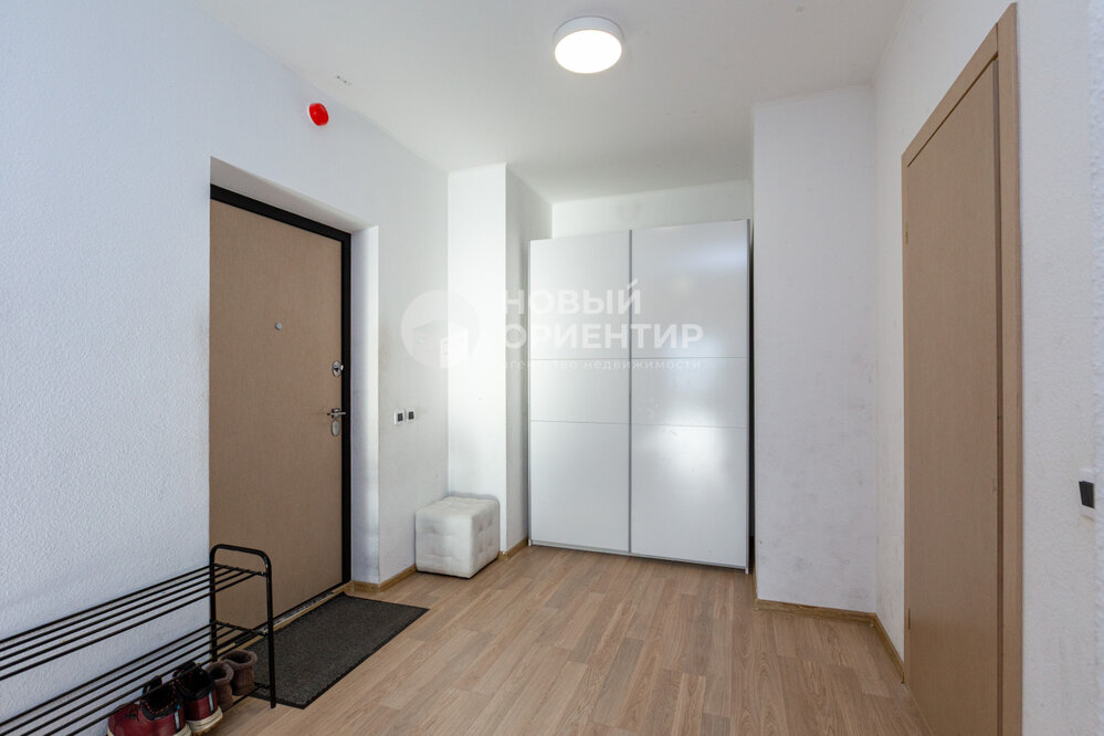 Екатеринбург, ул. Хохрякова, 63 (Центр) - фото квартиры (5)