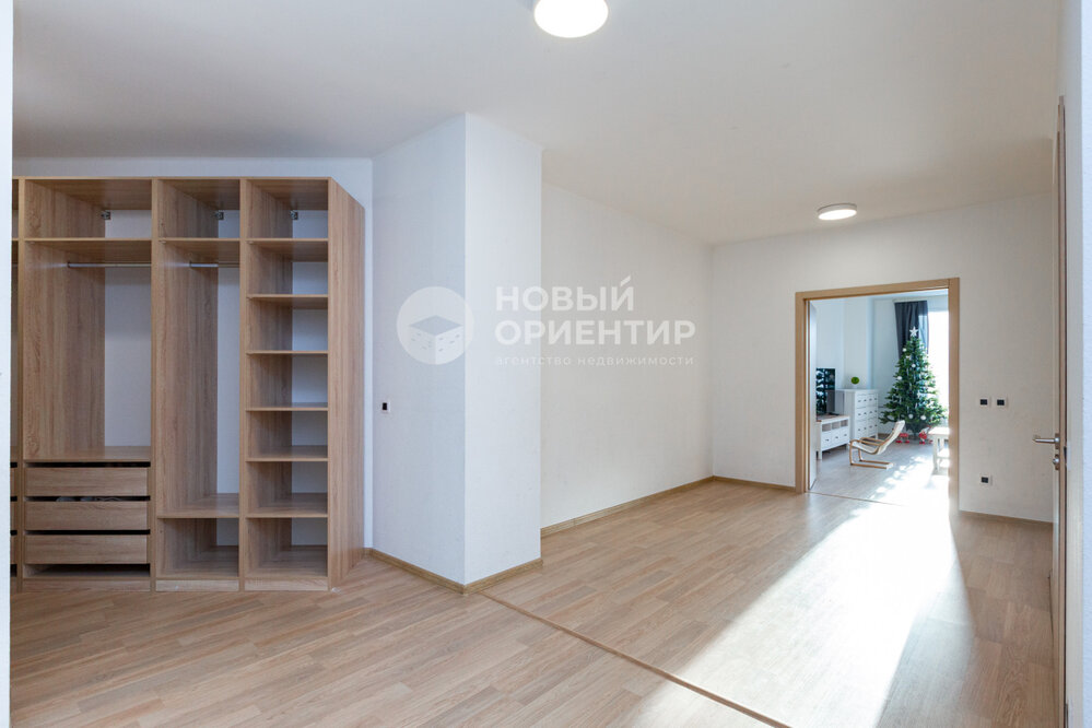 Екатеринбург, ул. Хохрякова, 63 (Центр) - фото квартиры (6)