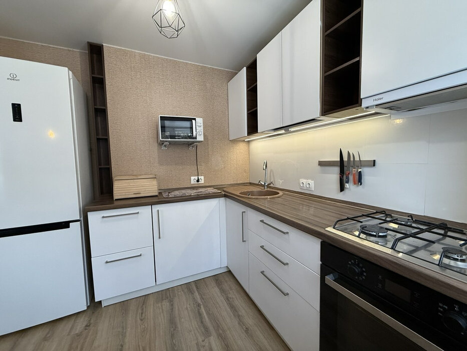 Екатеринбург, ул. Азина, 15 (Центр) - фото квартиры (5)