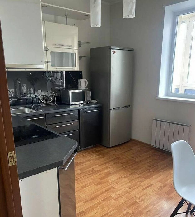 Екатеринбург, ул. Трактористов, 4 (Автовокзал) - фото квартиры (1)