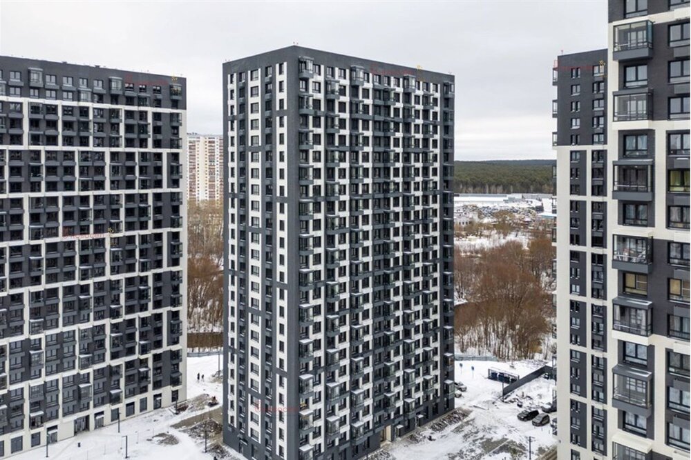 Екатеринбург, ул. Хуторская, 1/4 (Автовокзал) - фото квартиры (2)