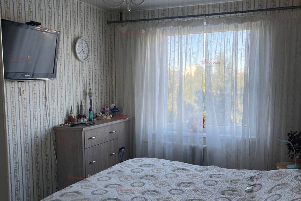 Екатеринбург, ул. Академика Бардина, 49 (Юго-Западный) - фото квартиры (1)