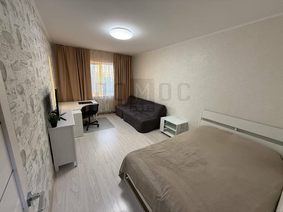 Екатеринбург, ул. Московская, 75 (Центр) - фото квартиры (2)