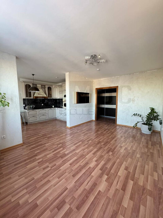 Екатеринбург, ул. Михеева, 2 (УНЦ) - фото квартиры (1)