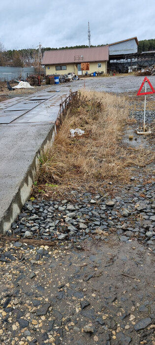 г. Сысерть, ул. 30 лет Октября, 1-1 (городской округ Сысертский) - фото земельного участка (2)