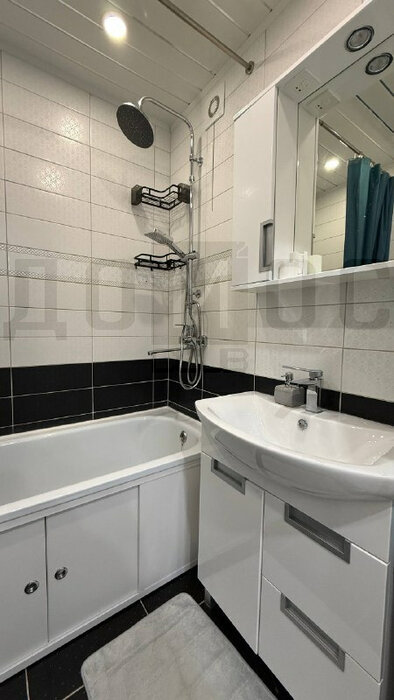 Екатеринбург, ул. Ангарская, 28 (Старая Сортировка) - фото квартиры (6)