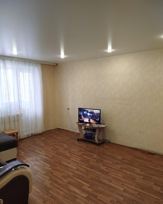 г. Каменск-Уральский, ул. Каменская, 57 (городской округ Каменский) - фото квартиры (2)