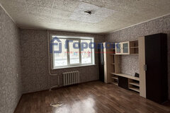 г. Каменск-Уральский, ул. Парижской Коммуны, 18 (городской округ Каменский) - фото квартиры