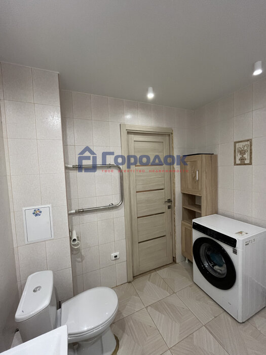 г. Каменск-Уральский, ул. Победы, 45 (городской округ Каменский) - фото квартиры (8)