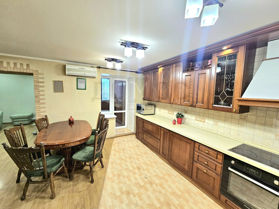 Екатеринбург, ул. Пальмиро Тольятти, 12а (Юго-Западный) - фото квартиры (5)