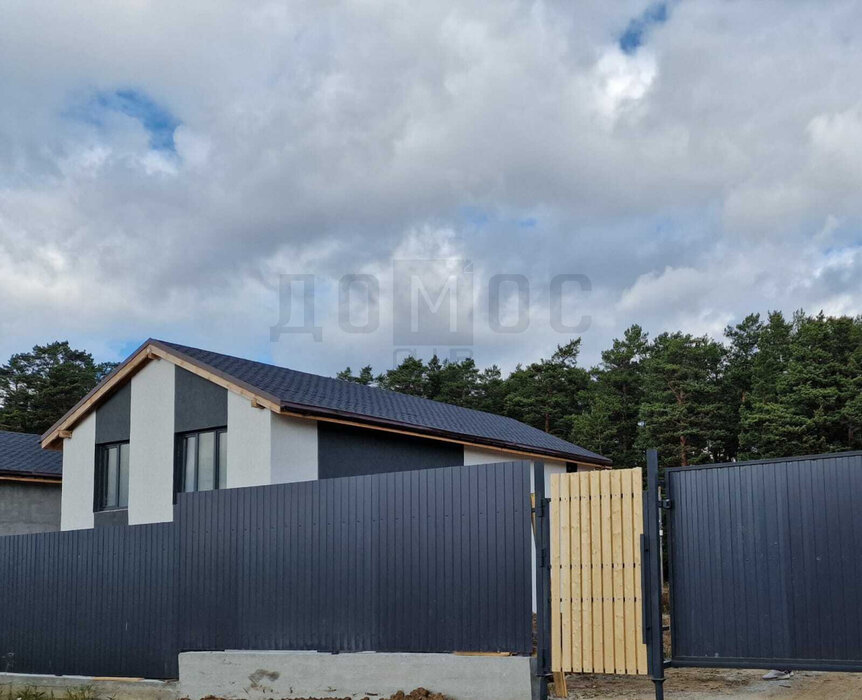 Екатеринбург, ул. Романтиков, 44 (Кольцово) - фото дома (2)