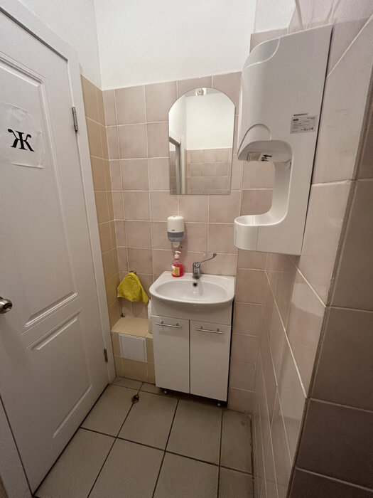 г. Березовский, ул. Строителей, 18А (городской округ Березовский) - фото офисного помещения (4)