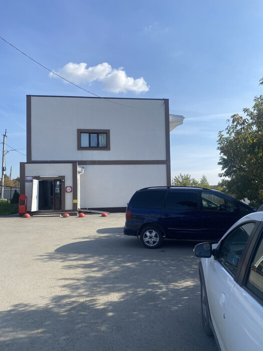 д. Большое Седельниково, ул. 1 Мая, 15 (городской округ Сысертский) - фото торговой площади (3)