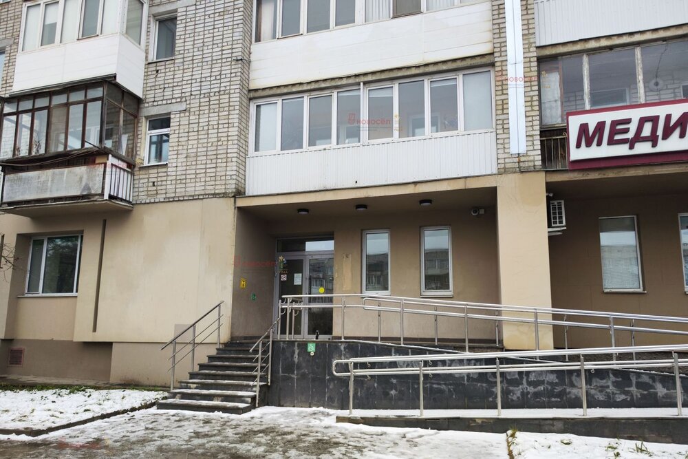 г. Березовский, ул. Гагарина, 9 (городской округ Березовский) - фото офисного помещения (2)