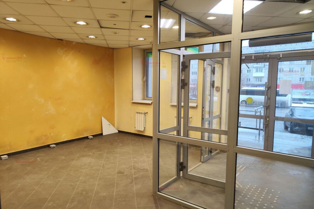 г. Березовский, ул. Гагарина, 9 (городской округ Березовский) - фото офисного помещения (3)