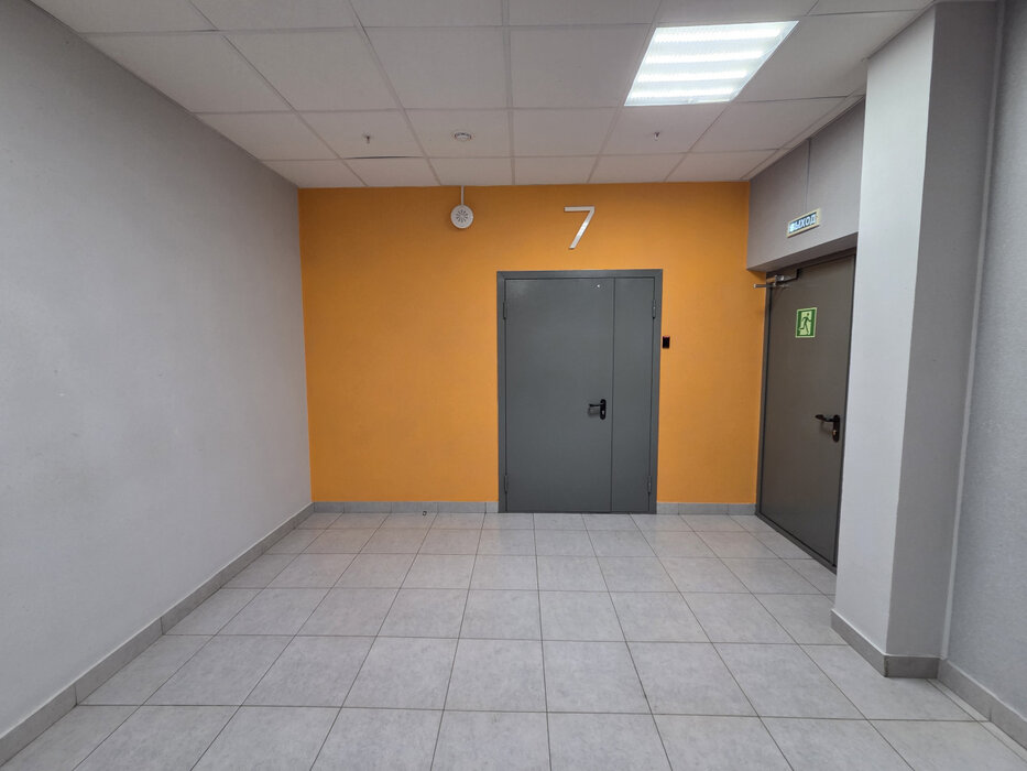 Екатеринбург, ул. Колмогорова, 5/3 (Заречный) - фото торговой площади (7)