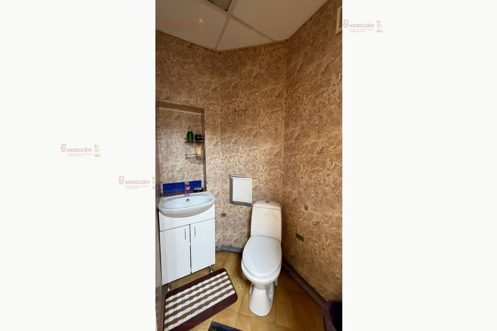 Екатеринбург, ул. Челюскинцев, 64 А (Центр) - фото офисного помещения (8)