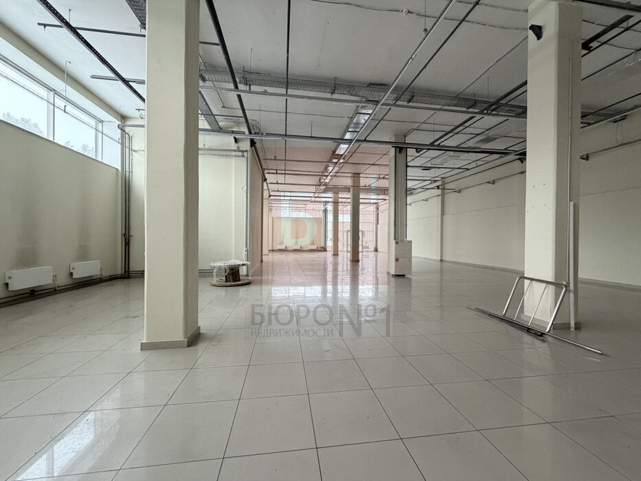 Екатеринбург, ул. Соболева, 5 - фото торговой площади (8)