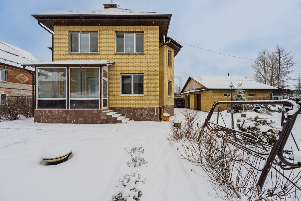 г. Асбест, ул. Майская, 25 (городской округ Асбестовский) - фото дома (2)