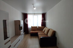 Екатеринбург, ул. микрорайон Светлый, 8 (Уктус) - фото квартиры