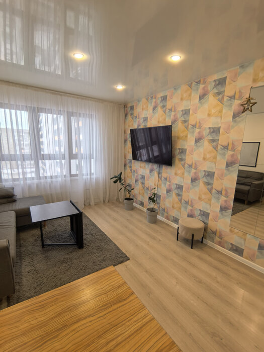 Екатеринбург, ул. 40-летия Комсомола, 24 (ЖБИ) - фото квартиры (1)