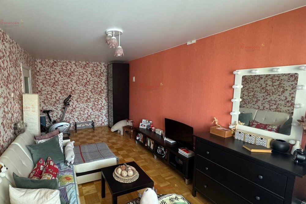 г. Среднеуральск, ул. Свердлова, 6а (городской округ Среднеуральск) - фото квартиры (1)